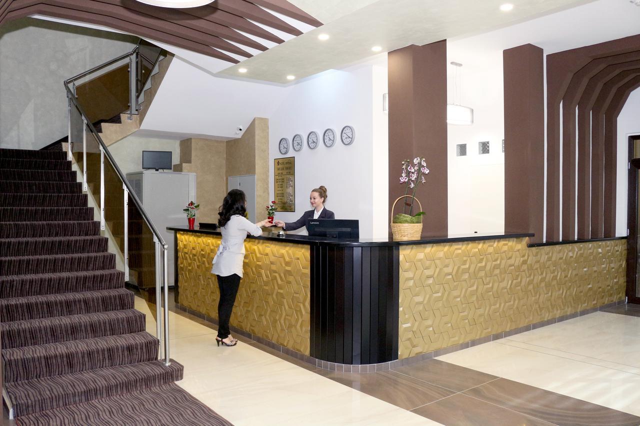 סיגישוארה Hotel Restaurant Imperial מראה חיצוני תמונה